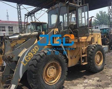 LG930 Loader Depan Dan Pintu Belakang Jendela Kaca Kaca depan mobil penuh