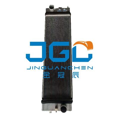 Aksesoris Excavator PC128-8 Tangki air Radiator 203-03-12221 Bagian Mesin Konstruksi