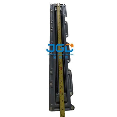 DH225-5 suku cadang Diesel Engine Charge Air Cooler Excavator