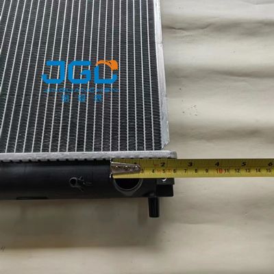 YM35 Aluminium Water Tank Radiator Untuk Excavator Ukuran Sedang