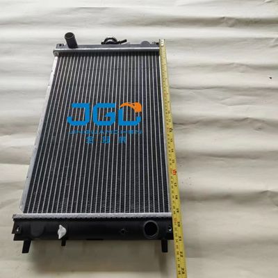 YM35 Aluminium Water Tank Radiator Untuk Excavator Ukuran Sedang