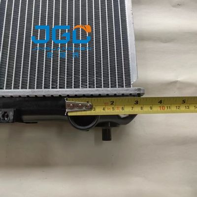 Bagian Excavator Kit Radiator Tangki Air KX165