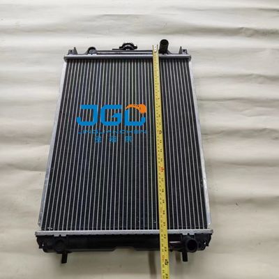 Aksesori Excavator Kecil E305 Sistem Pendingin Air Radiator Tangki Air Aluminium