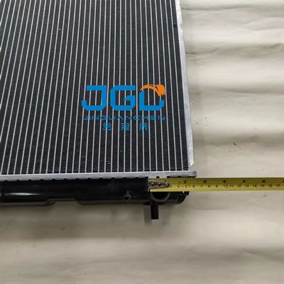 Aksesori Excavator Kecil E305 Sistem Pendingin Air Radiator Tangki Air Aluminium