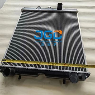 Radiator Tangki Air Excavator Untuk PC56 Ukuran Sedang