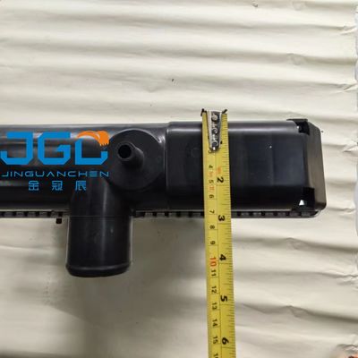 Radiator Tangki Air Excavator Untuk PC56 Ukuran Sedang