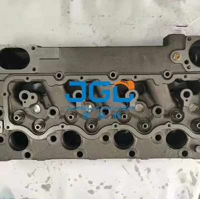 Suku Cadang Mesin PC3304 Cylinder Head 8N1188 Suku Cadang Mesin Konstruksi