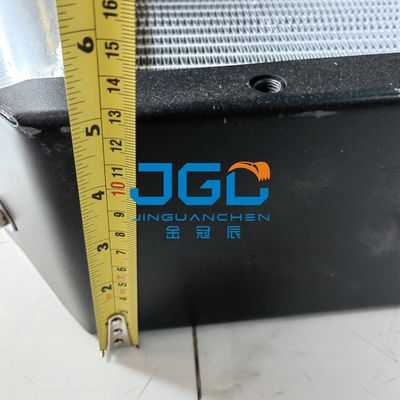 Tangki Air Radiator Aksesoris Ekskavator Aksesoris Mesin Konstruksi R305-7