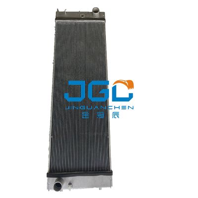 Aksesori Excavator YT05P00021F1 Tank Radiator Cocok Untuk Suku Cadang Mekanik SK350-8