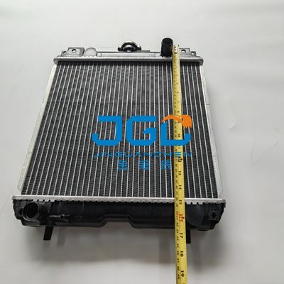 U15-3 U17-3 Excavator Aksesoris Radiator Tangki Air RA221-42300