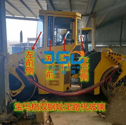 Road Roller 203AD-4 202 Pintu jendela kiri dan kanan Baffle belakang Sisi belakang dengan kaca perforasi