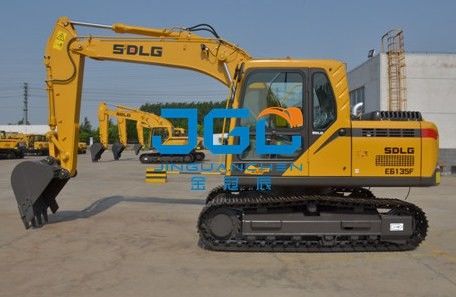 EC135 6150 125 Penggerak depan dan belakang excavator Pintu kiri dan kanan, kaca depan atas dan bawah