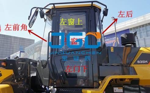 835H Loader Gigi Depan Dan Belakang Pintu Kiri Dan Kanan Serta Kaca Depan Jendela