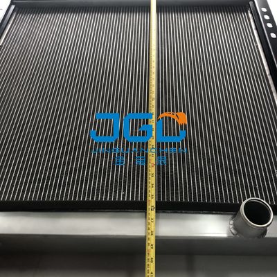 Aksesoris Excavator 230 Tangki air Radiator Bagian Mesin Teknik