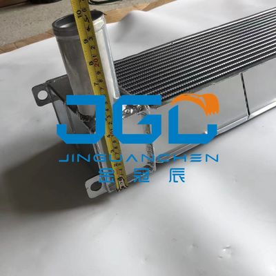 PC240-8MO Mesin Diesel Intercooler 206-03-24170 Excavator Bagian Mesin Konstruksi