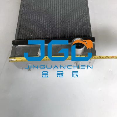 Bagian Mesin Konstruksi PC320-6 Tangki Air Radiator 418-03-48151