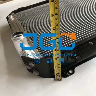 Bagian mekanik SH60 aksesoris excavator radiator tangki air