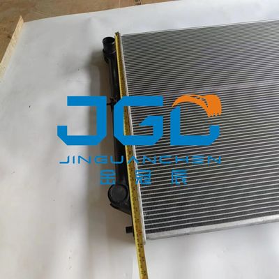 Aksesoris Excavator ZAX350-1 Tangki Air Radiator Komponen Mesin Teknik