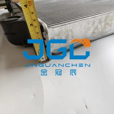 Aksesoris Excavator ZAX350-1 Tangki Air Radiator Komponen Mesin Teknik