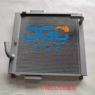 E320B Bagian sistem pendingin pendingin minyak hidrolik E320B Radiator minyak hidrolik
