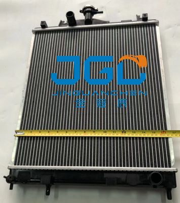 PC35R-8 Tank Radiator Excavator Aksesoris Komponen Sistem Pendingin