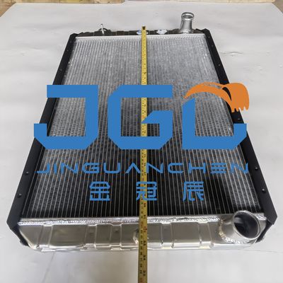 Aksesoris Excavator EX120-1 Tangki Air Radiator 4243414 Bagian Mesin Konstruksi