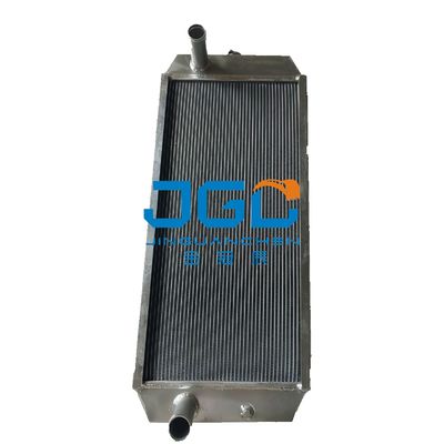 UH07-3 Tangki Air Radiator Aksesoris Ekskavator Aksesoris Mesin Konstruksi