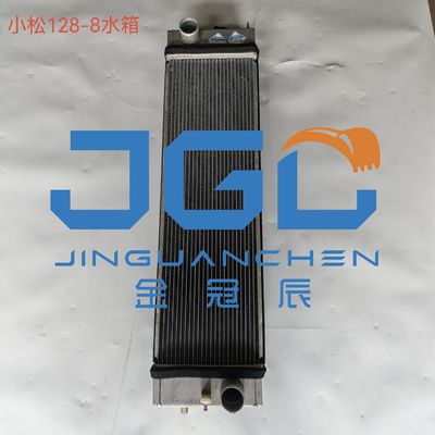 Aksesoris Excavator PC128-8 Tangki air Radiator 203-03-12221 Bagian Mesin Konstruksi