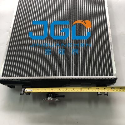 20T-03-81211 Radiator Tangki Air Untuk Excavator PC35R-8 PC30R-8 Radiator