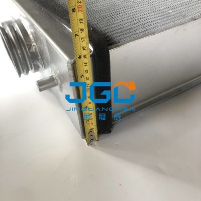 PCD155AX-6 Tangki Air Radiator Excavator Bagian Mesin Konstruksi
