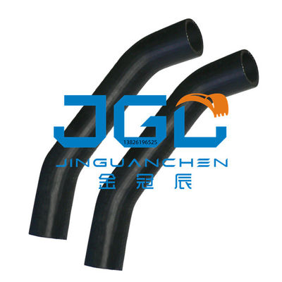 Bagian Karet Kualitas Baik pipa pembuangan bagian atas dan tengah ME440640 Untuk Excavator HD1430-3 Selang Air
