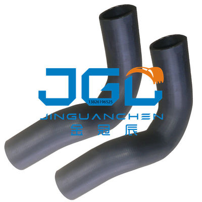 Excavator ukuran menengah permintaan tinggi ZAXIS 60/70 Selang karet suku cadang pengganti 3091811 4448661 Selang radiator untuk kinerja