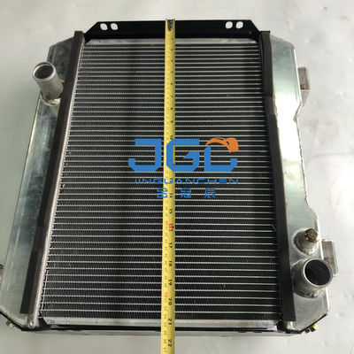 Yuchai YC35 Tangki Air Radiator Untuk Excavator