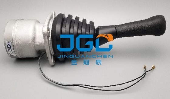 Bagian Excavator DH200 DH220 DH300-35 Klep Pilot Hydraulic Joystick Control Lever 420-00237 2420-9516 420-00238 2420-9517