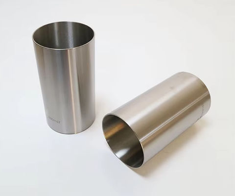 suku cadang silinder liner 3904167 Untuk mesin ISDE QSB6.7 4D107