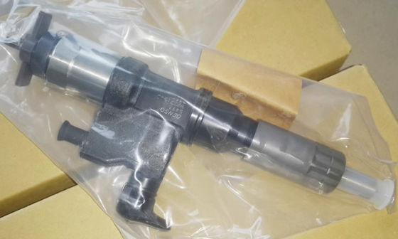 Injektor bahan bakar / Nozzle SH210-5/240-5/350-5/360-5/380-5/460-5 Bagian Excavator 5878676