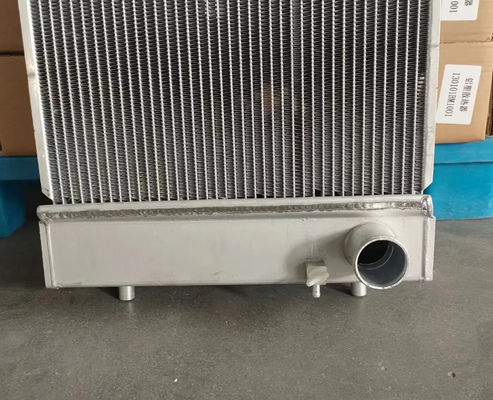 Tangki air ekskavator E325D Radiator 245-9207 433-1670 281-3601 347-9292 2459207 4331670 2813601 3479292 Untuk ekskavator