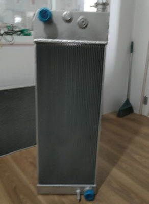 E324D E326D2 E330D2 E326D Radiator 453-0623 Untuk Pabrik Excavator