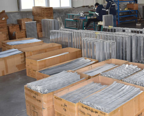 PC200-2 Bagian Excavator Radiator untuk Aplikasi Teknik