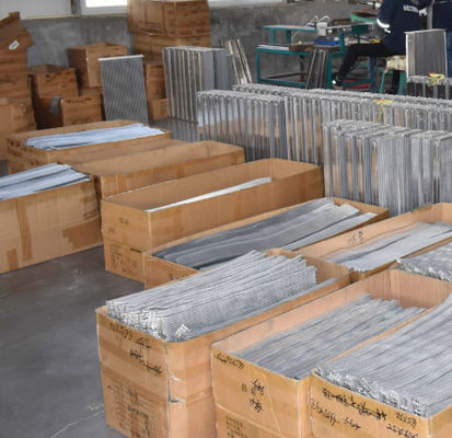 Kualitas Baik Penggali Aluminium Radiator R60-9 Sumber Pabrik