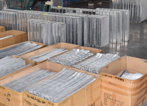 Radiator Excavator Untuk SH200A3 Kinerja Baik