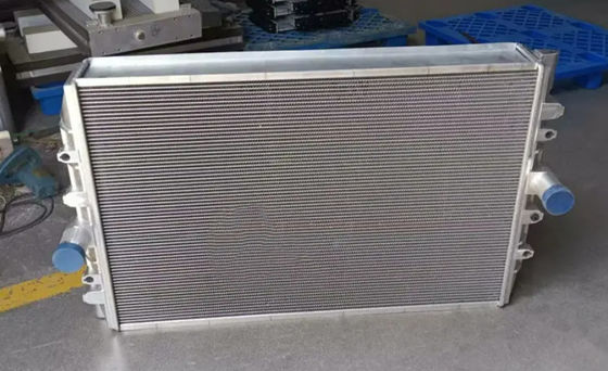 SY485H Excavator Tangki Air Radiator Excavator Radiator Kualitas tinggi