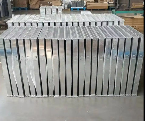 Radiator Excavator EC360B Bahan Aluminium Pabrik Berkualitas Tinggi