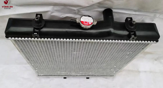 Tangki air berkualitas baik KX165 Radiator Untuk pabrik excavator langsung