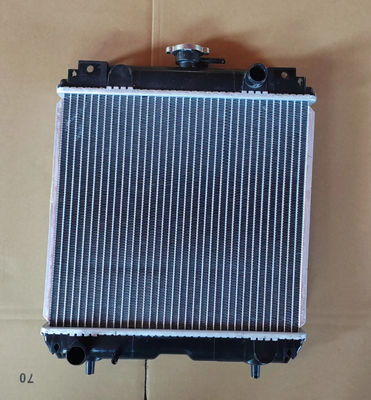 Radiator Tangki Air Assy RA221-42300 Untuk Kubota U15 U17 U15-3 U17-3 Excavator
