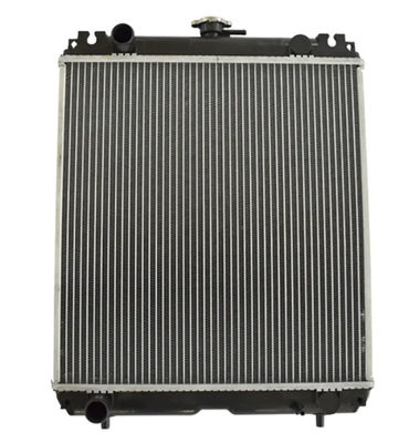 Radiator Excavators Tangki air Kubota 488A U488A Aplikasi teknik
