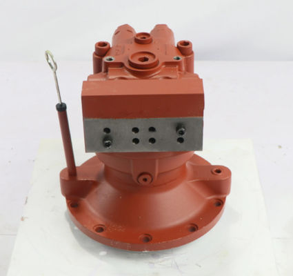 SY135 Penggali Swing Motor Swing Device Rotary Motor M2X63-14T suku cadang tahan lama Mesin konstruksi