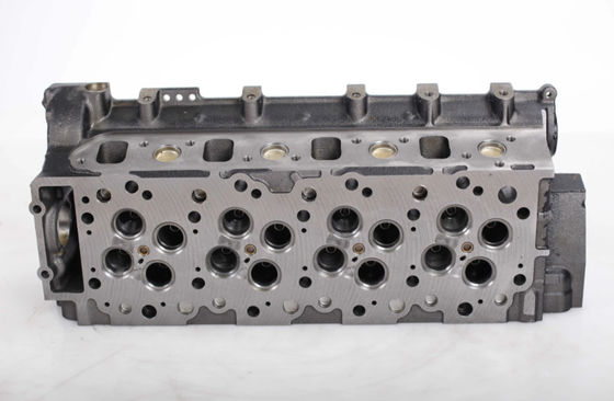 New Cylinder Head Assembly Isuzu 4HK1 Mesin Diesel suku cadang Bagian Mesin Konstruksi