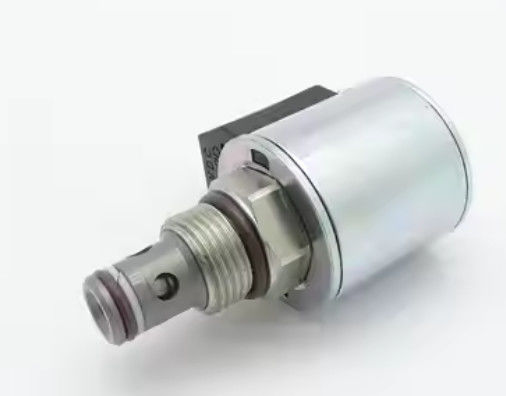 12V Hydraulic Solenoid Valve AT195142 Untuk Excavator 710J 325J 310SJ 710G 310G