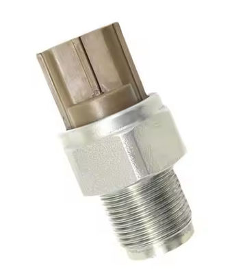 4HK1 6HK1 Mesin SK200-8 Excavator Common Rail Fuel Pressure Sensor 4990006131 499000-6131 4332040